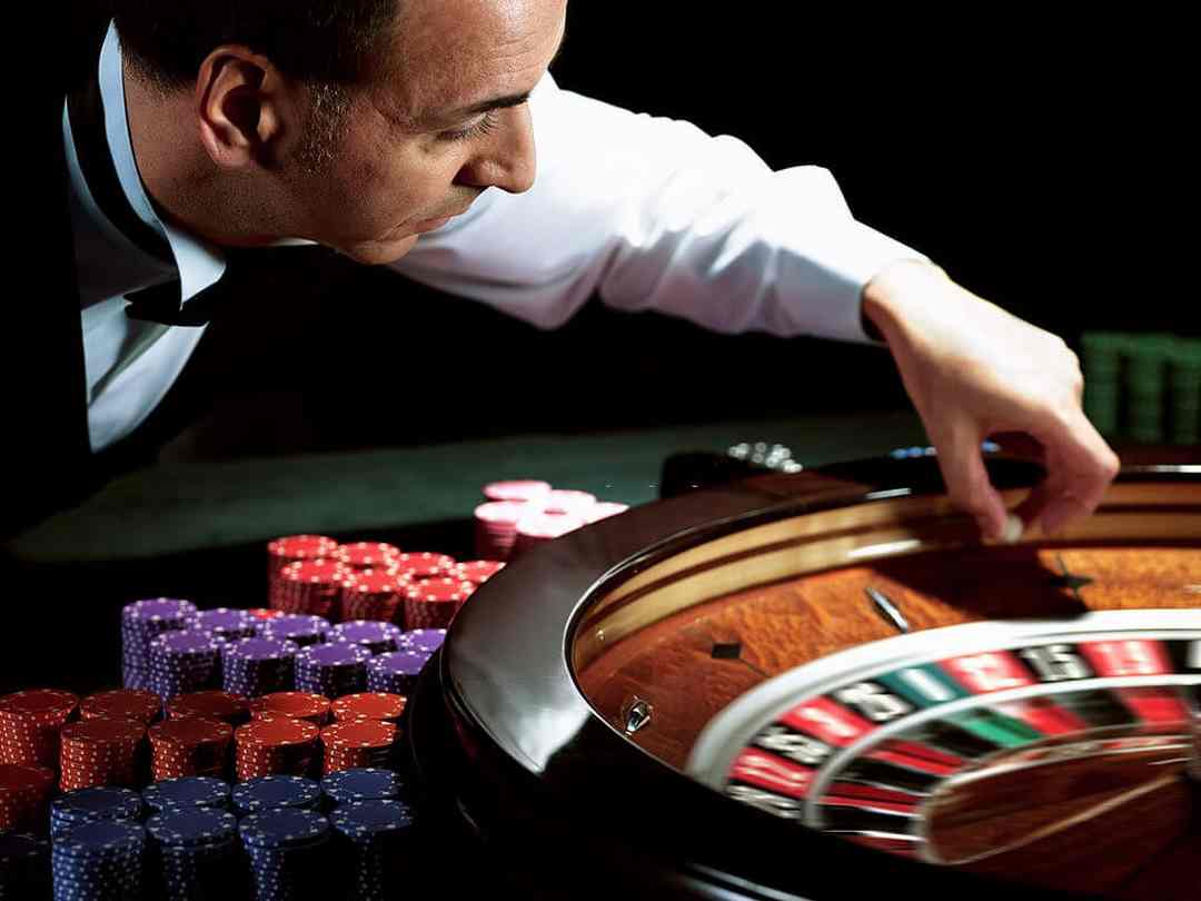 Top Diamond Casino cung cấp dịch vụ đa dạng cho khách hàng